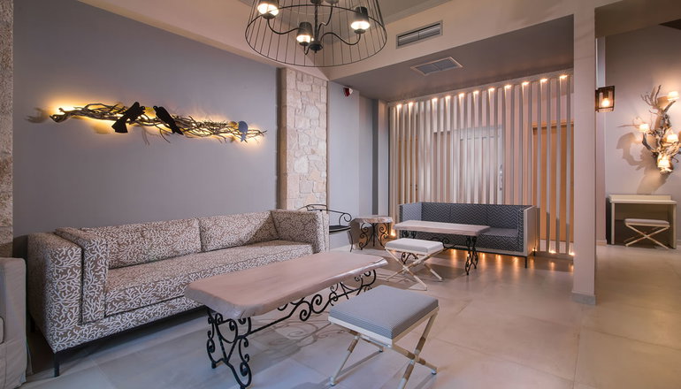 4* Neikos Luxury Suites - Χανιώτη, Χαλκιδική