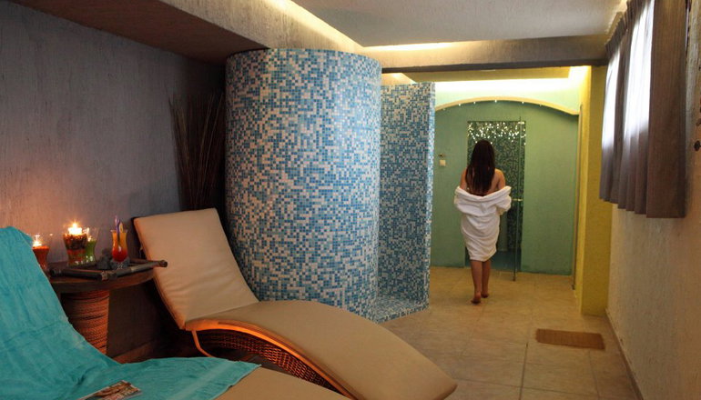 4* Nevros Hotel & Spa