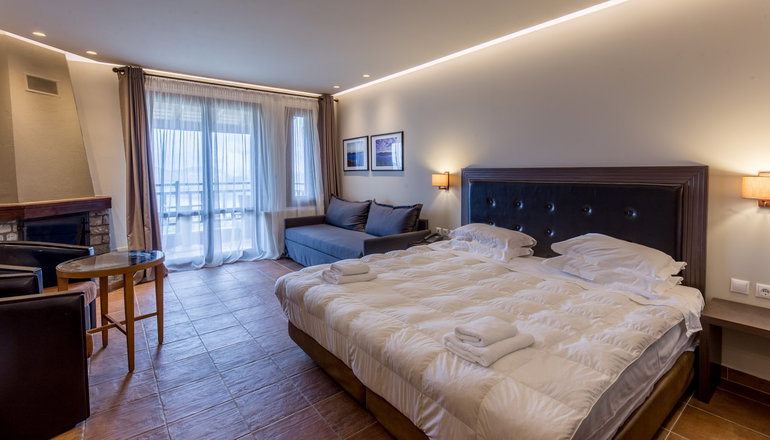4* Nevros Hotel & Spa