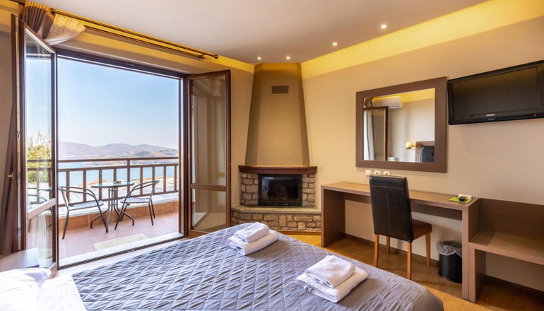 4* Nevros Hotel & Spa