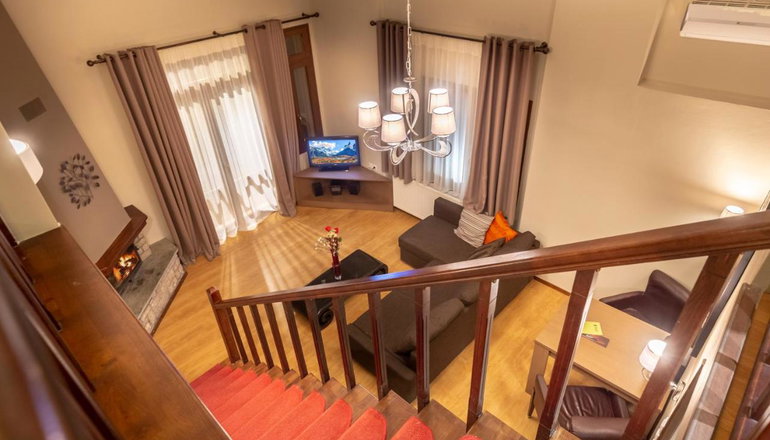 4* Nevros Hotel & Spa