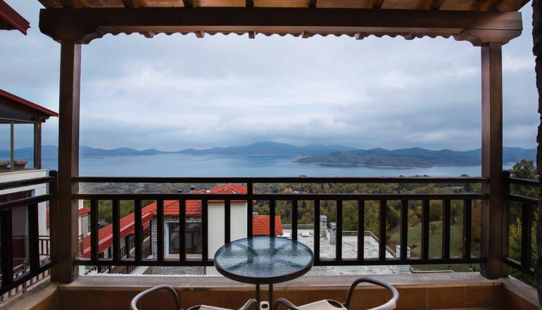 4* Nevros Hotel & Spa
