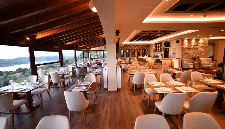 4* Nevros Hotel & Spa