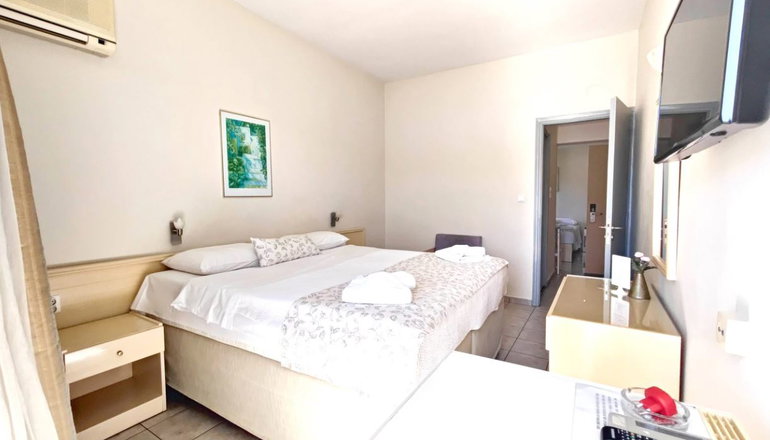 4* New Aegli Resort Hotel
