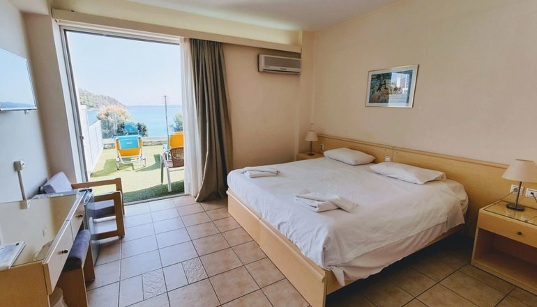 4* New Aegli Resort Hotel