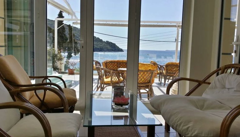 4* New Aegli Resort Hotel