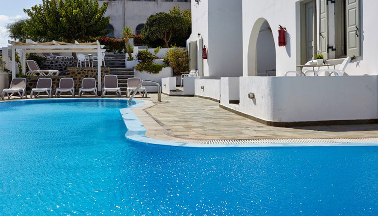 4* Nissos Thira Hotel