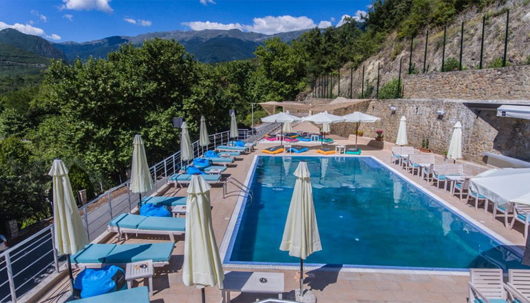 4* Nymfes Hotel & Spa