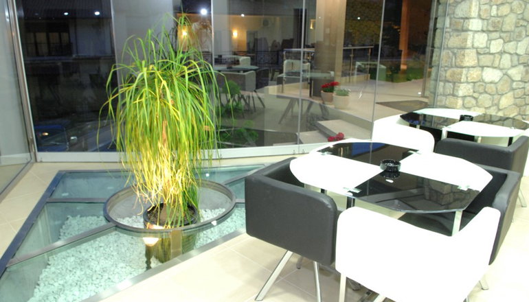 4* Nymfes Hotel & Spa