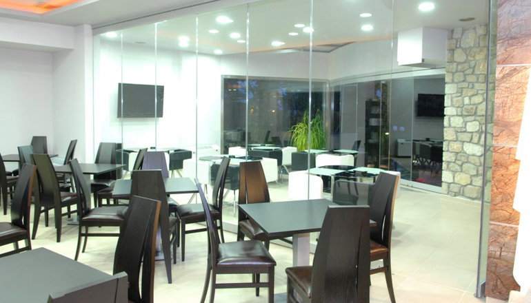 4* Nymfes Hotel & Spa