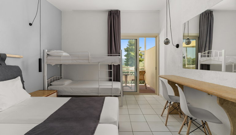 4* Palmariva Beach
