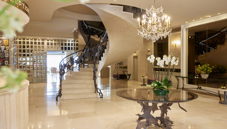 4* Panorama Hotel