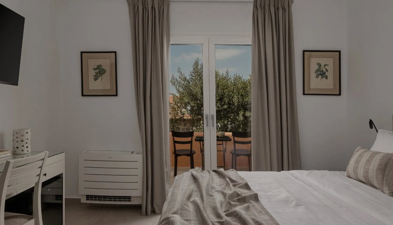 4* Papi Boutique Hotel - Βαθύ, Αίγινα