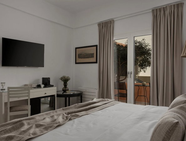 4* Papi Boutique Hotel - Βαθύ, Αίγινα