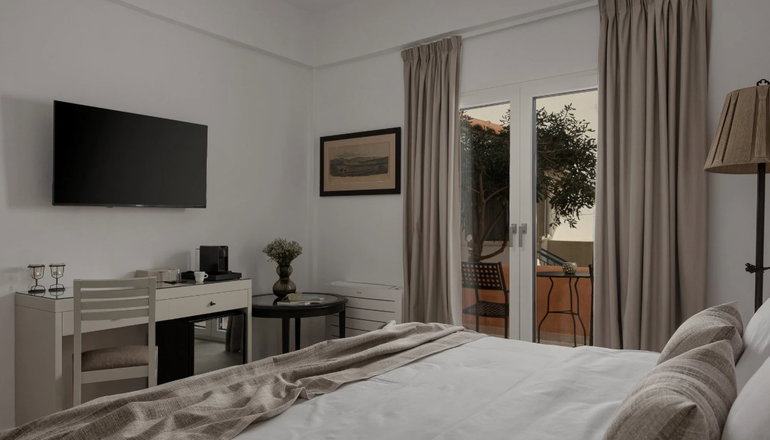 4* Papi Boutique Hotel - Βαθύ, Αίγινα