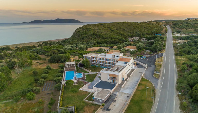 4* Paradise Resort