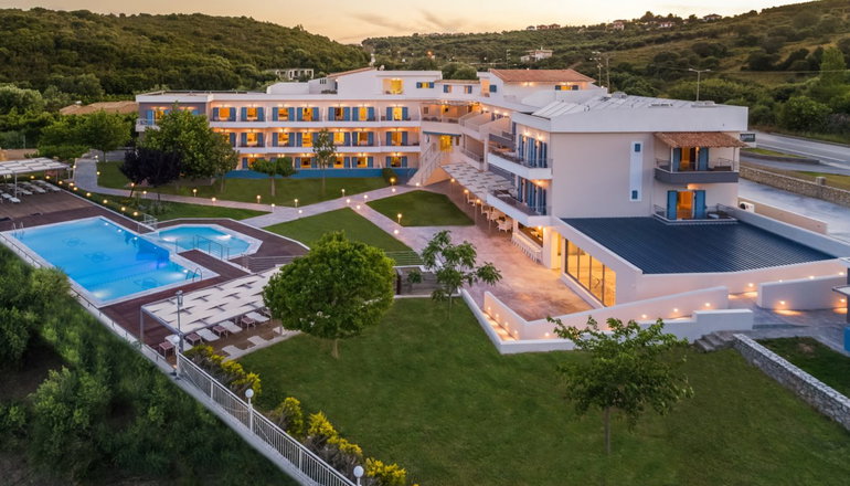 4* Paradise Resort