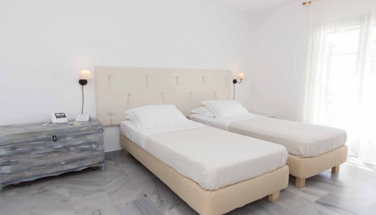 4* Paros Land Hotel
