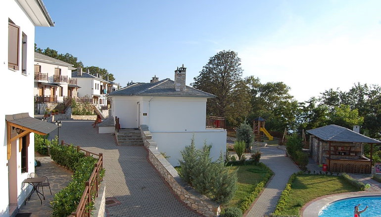 4* Pelion Resort