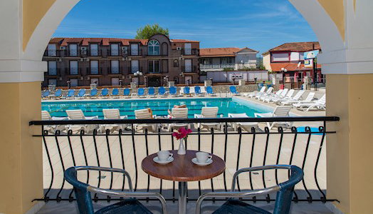 4* Perkes Complex Hotel