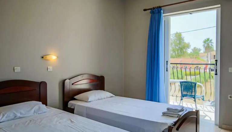 4* Perkes Complex Hotel