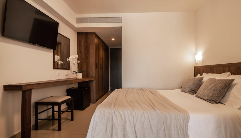 4* Planos Hotel