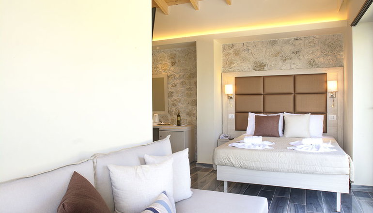 4* Porto Demo Hotel