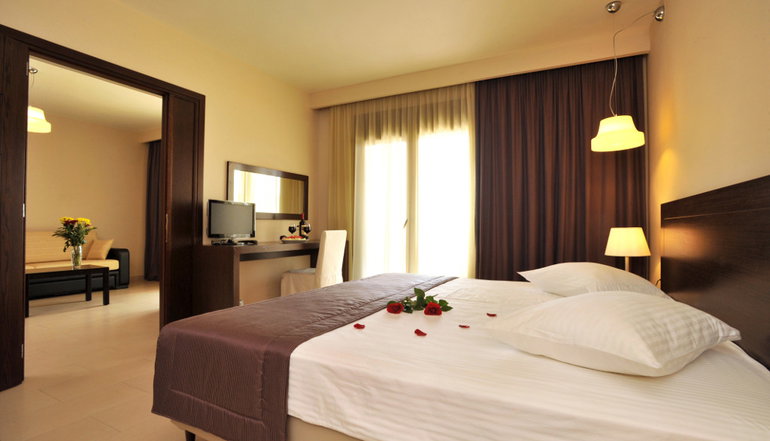 4* Porto Plaza - Άγιος Ιωάννης, Λήμνος