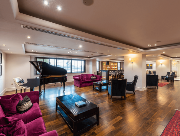 4* Porto Rio Hotel.