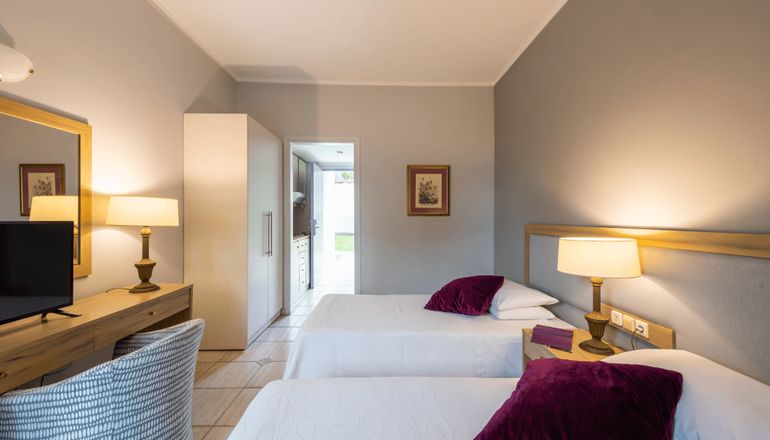4* Porto Rio Hotel