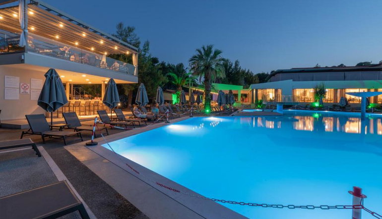 4* Poseidon Hotel Sea Resort