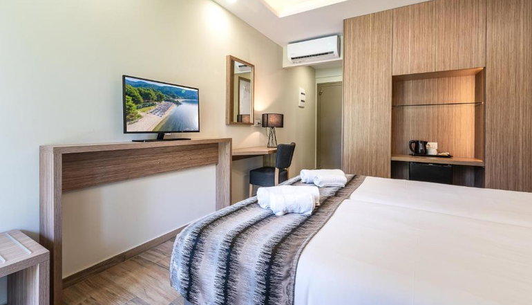 4* Poseidon Hotel Sea Resort