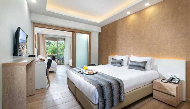 4* Poseidon Hotel Sea Resort