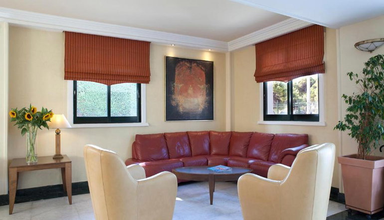 4* Ramada Attica Riviera