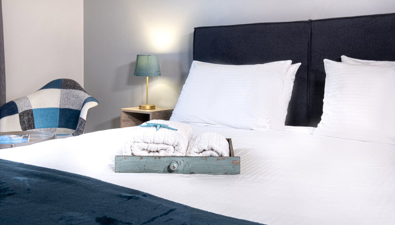 4* Riviera Hotel
