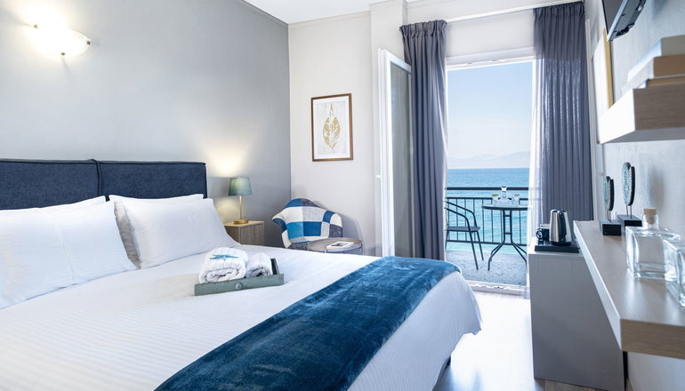 4* Riviera Hotel