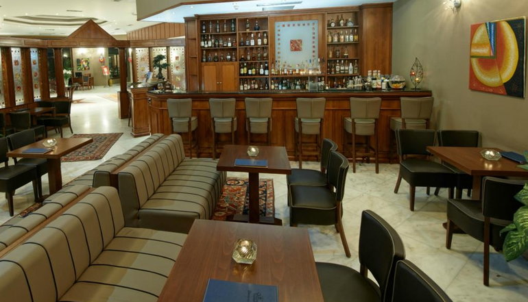 4* Royal Hotel