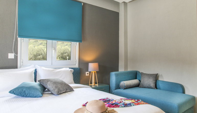 4* Royal Hotel and Suites