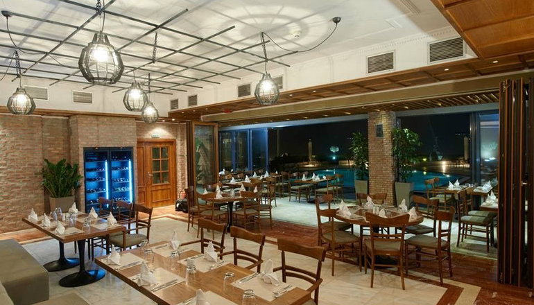 4* Royal Hotel - Περαία, Θεσσαλονίκη