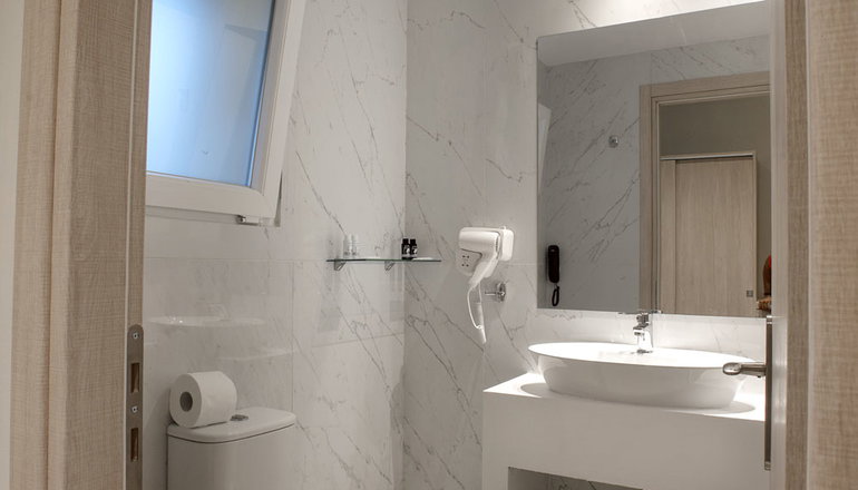 4* Saint George Palace