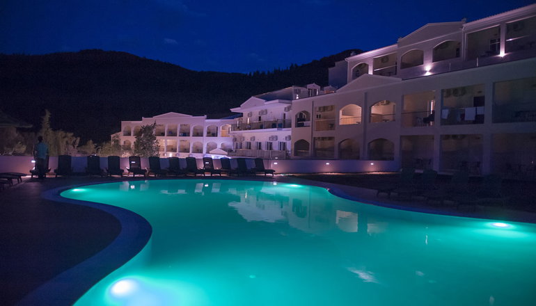 4* Saint George Palace