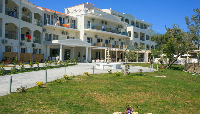 4* Saint George Palace