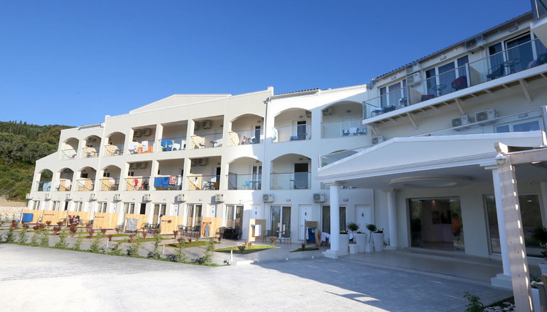 4* Saint George Palace