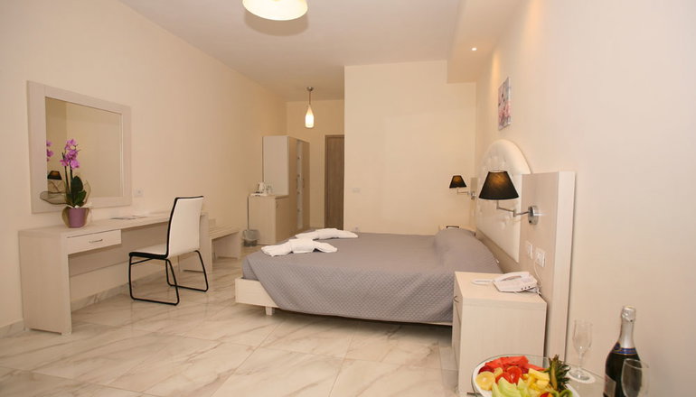 4* Saint George Palace