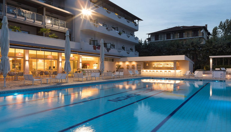 4* San Panteleimon Hotel