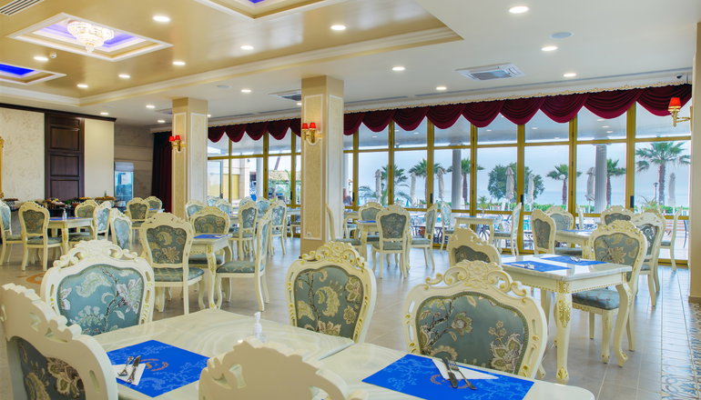 4* Santa Beach Hotel