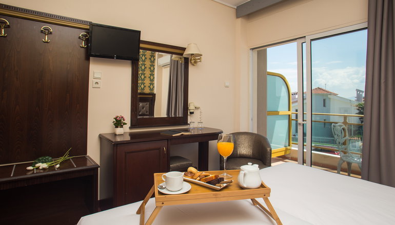 4* Santa Beach Hotel