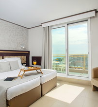 4* Santa Beach Hotel