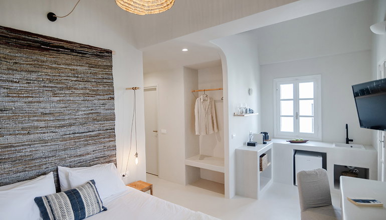 4* Scorpios Beach Hotel -  Μονόλιθος, Σαντορίνη
