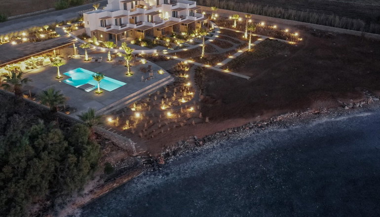 4* Seesoo Paros Beachfront Resort